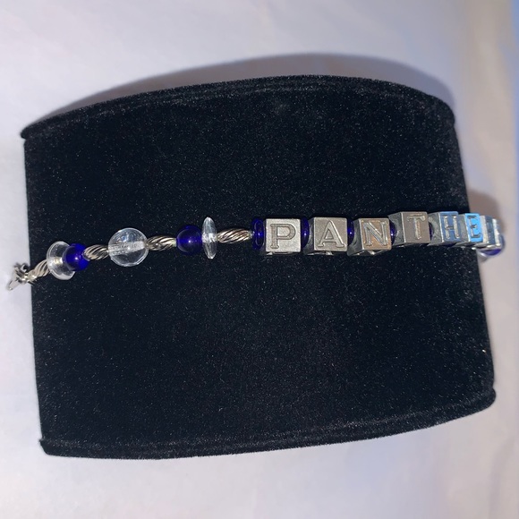 Panthers bracelet - Picture 2 of 5